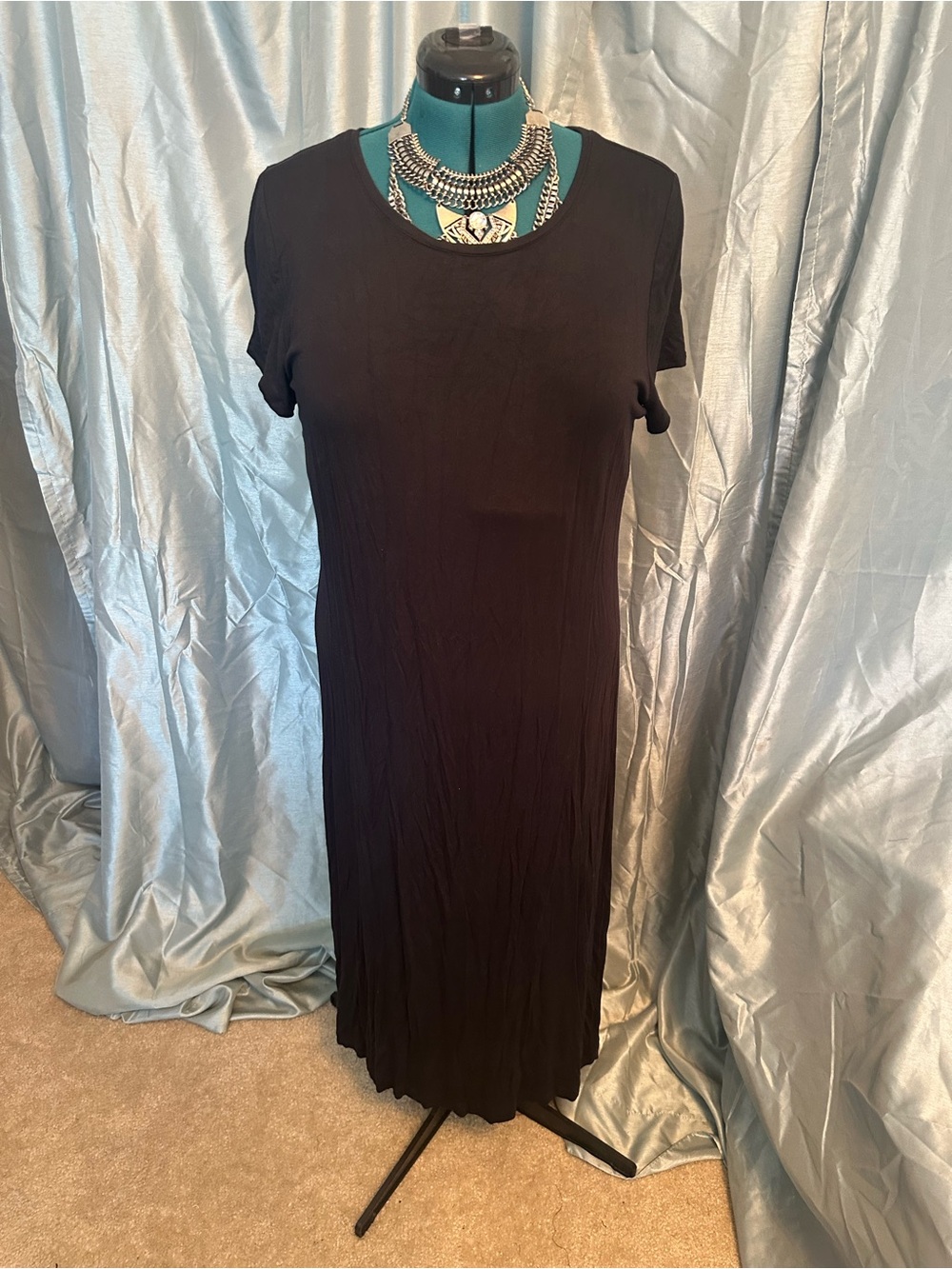 Classic Black Short-Sleeve Women's Dress